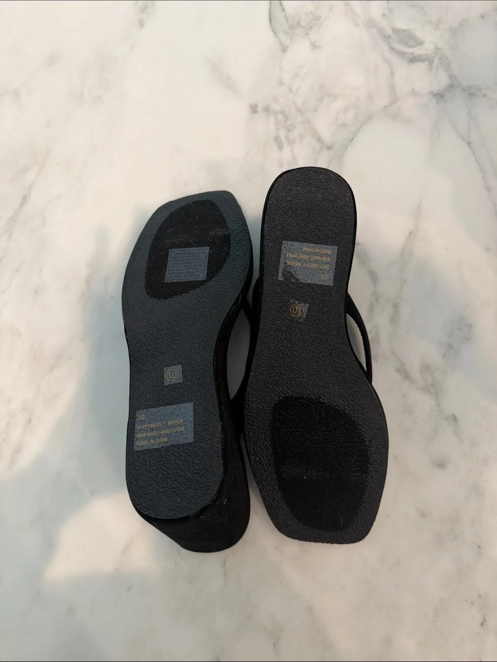 NWT Black Thong Wedge Sandals